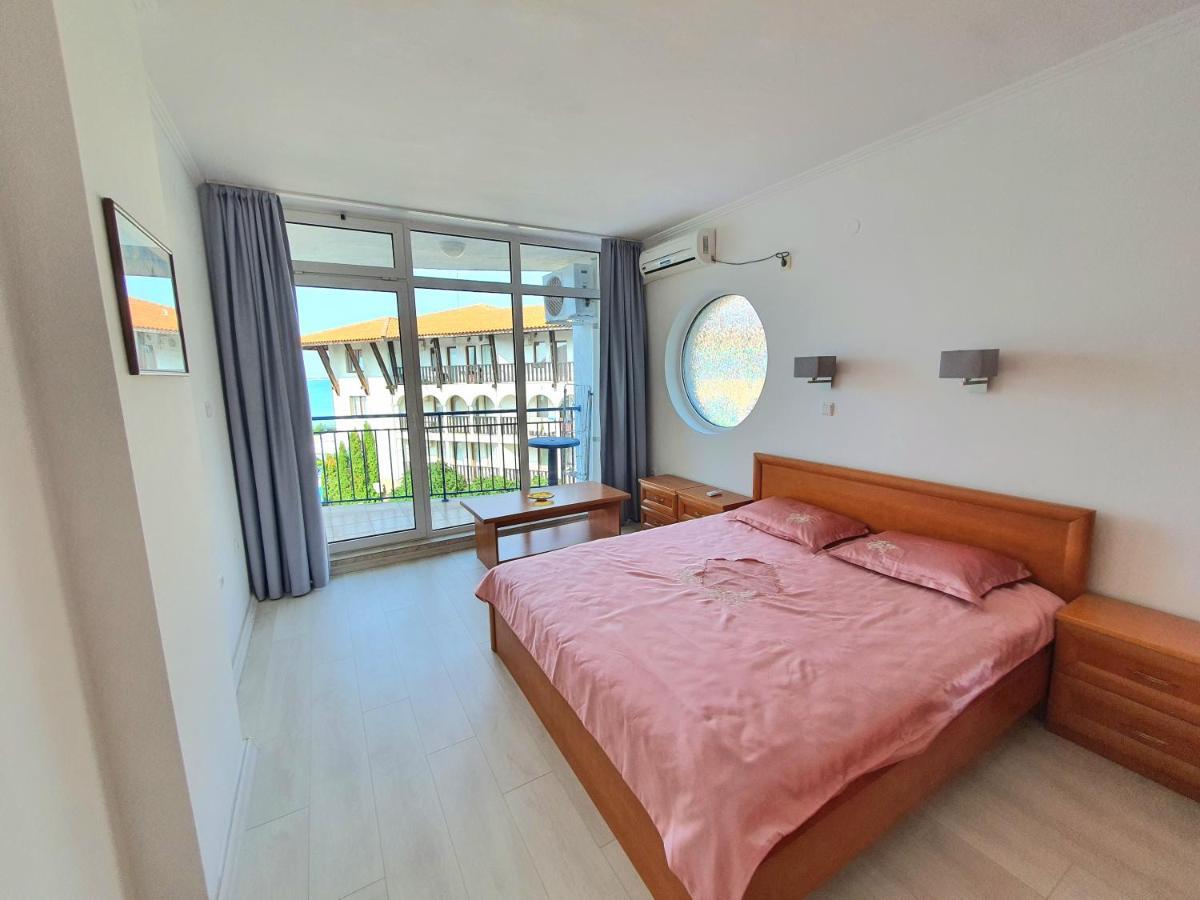 Sveti Vlas Marina Beach Apartment - Vega Village Dış mekan fotoğraf