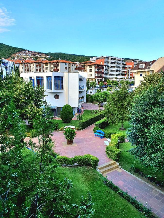 Sveti Vlas Marina Beach Apartment - Vega Village Dış mekan fotoğraf