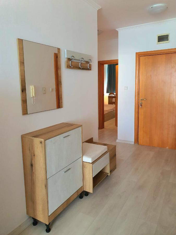 Sveti Vlas Marina Beach Apartment - Vega Village Dış mekan fotoğraf